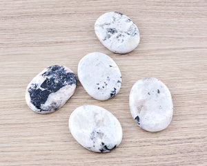 Moonstone Palm Stone